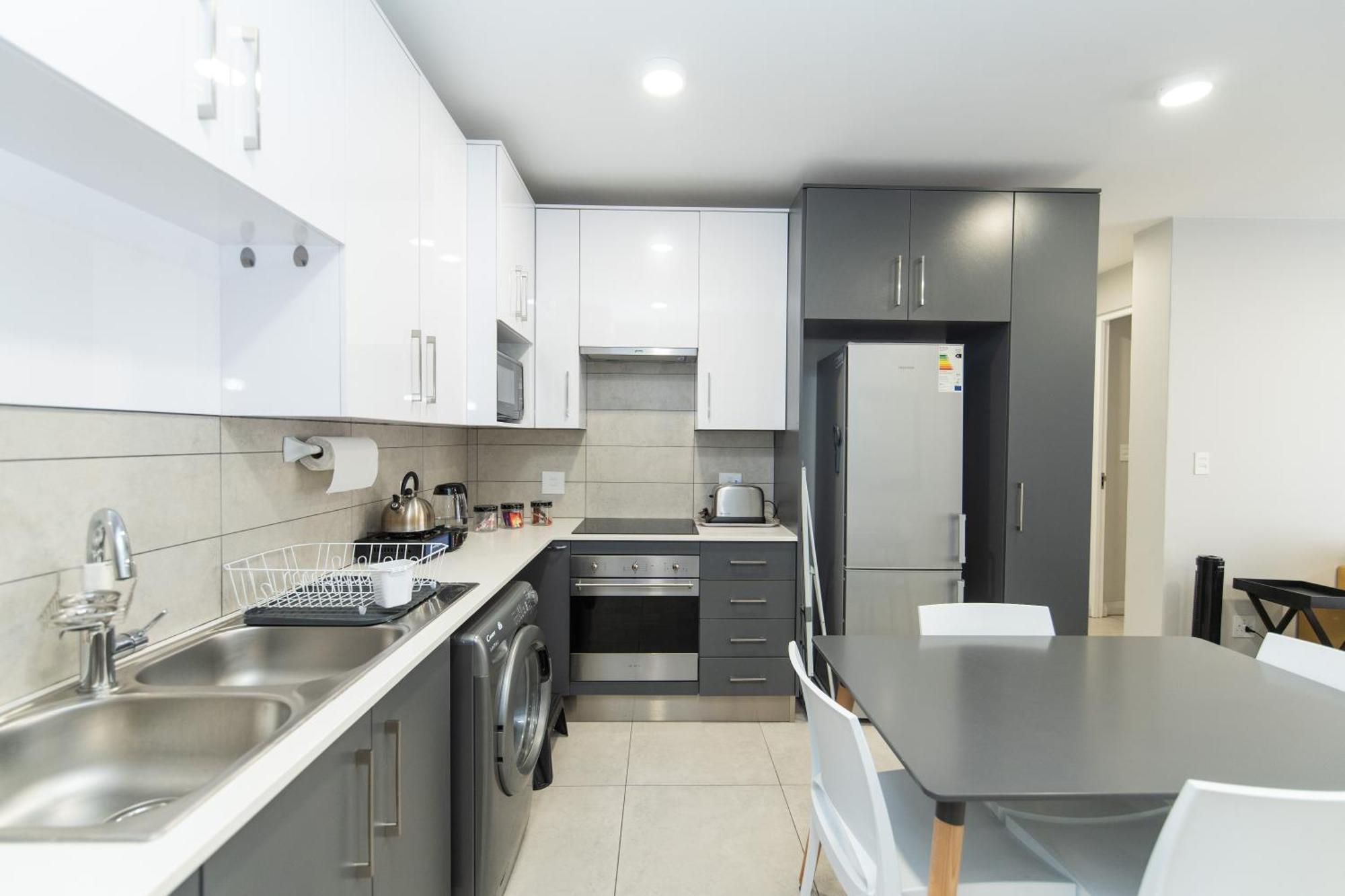 Cozy Modern Apartment At Bellamare 伊丽莎白港 外观 照片